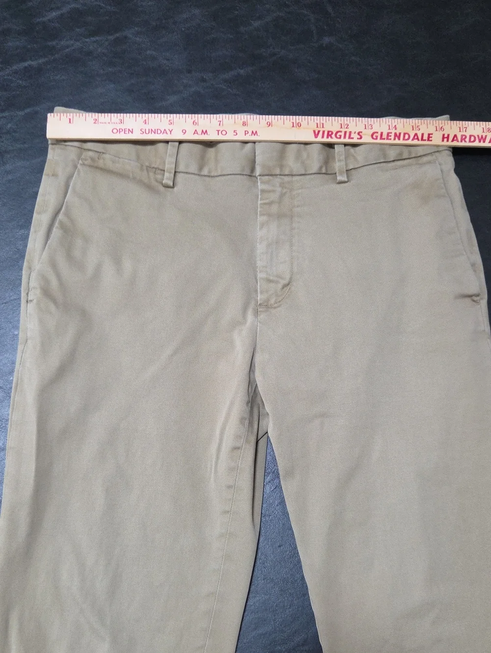 Banana Republic Aiden Slim Fit Chino Pants Khaki 32x32 Preowned Frayed Hem